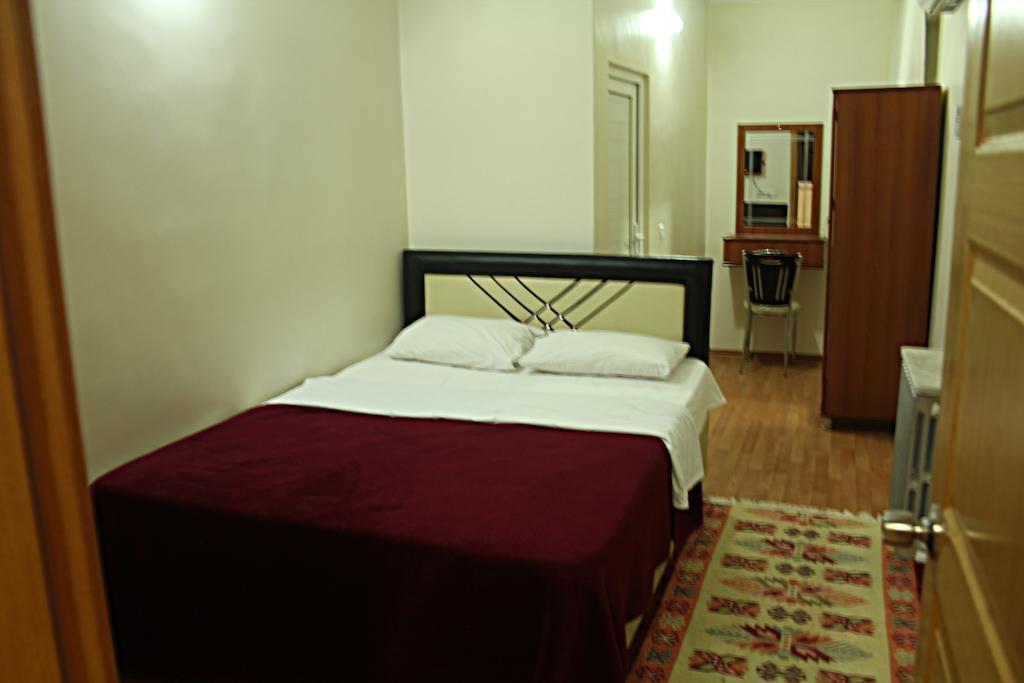 Koepruecue Hotel Diyarbakır Quarto foto